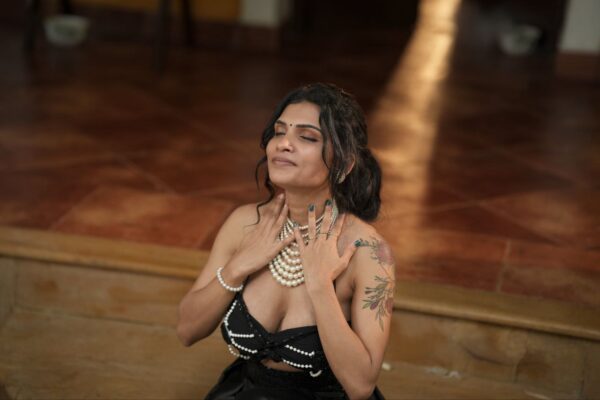 Resmi R Nair New nude video showing big boobs - Image 2